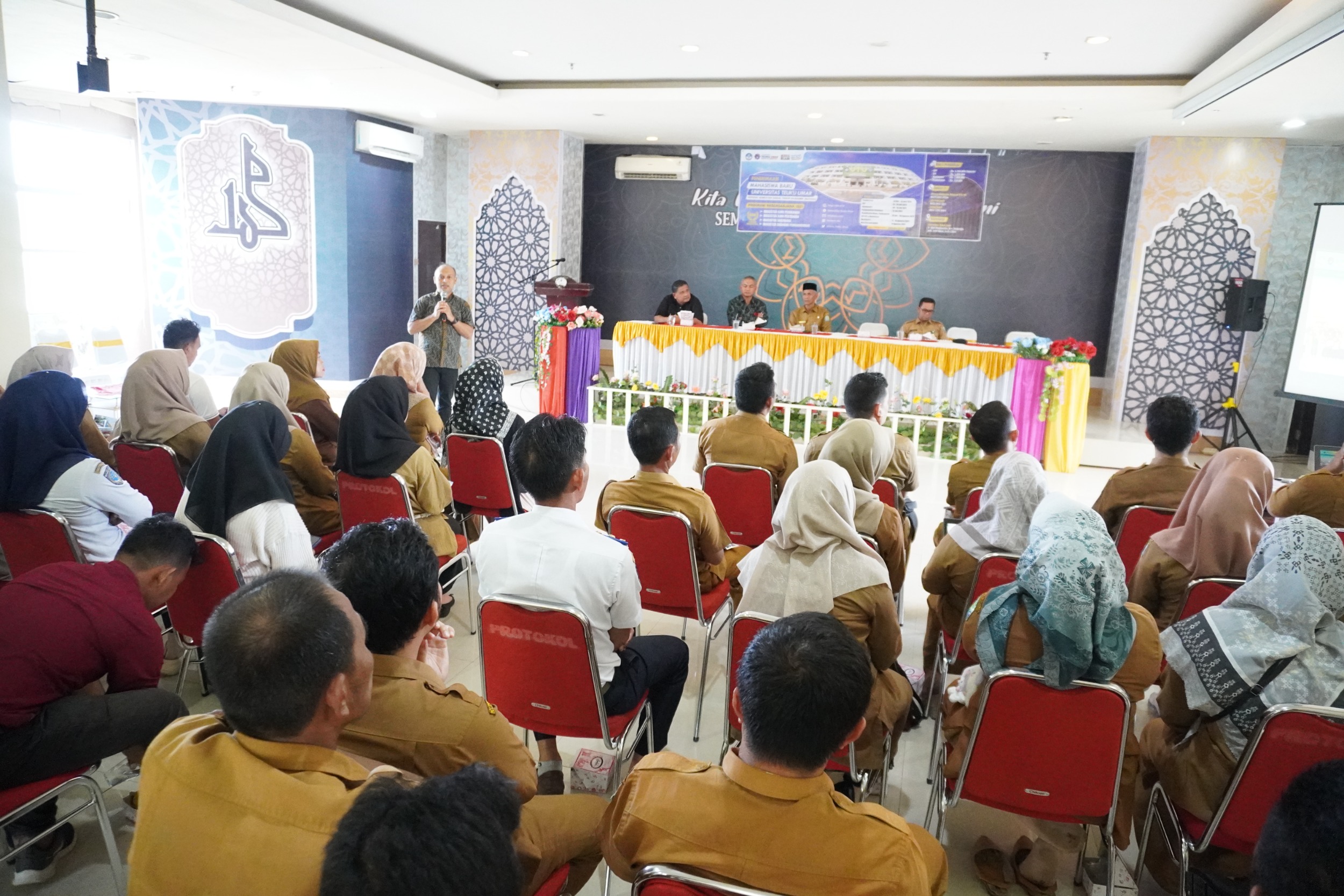 Sosialisasi Penerimaan Mahasiswa Baru S2 Universitas Teuku Umar Meulaboh Di Kabupaten Simeulue