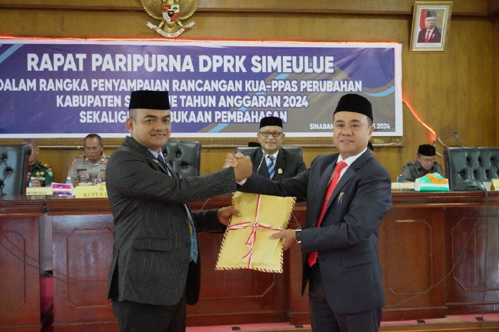 Pemerintah Simeulue Serahkan Rancangan KUA-PPAS APBK P 2024; PJ Bupati Tekankan Pentingnya Realisasi Pembangunan