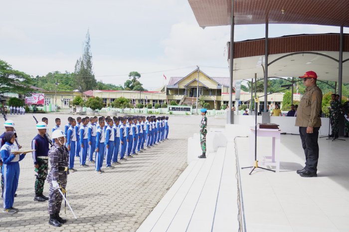 Persiapan HUT RI ke-79 di Simeulue: Paskibra Terima Apresiasi dari Plt. Sekda Dodi Juliardi Bas