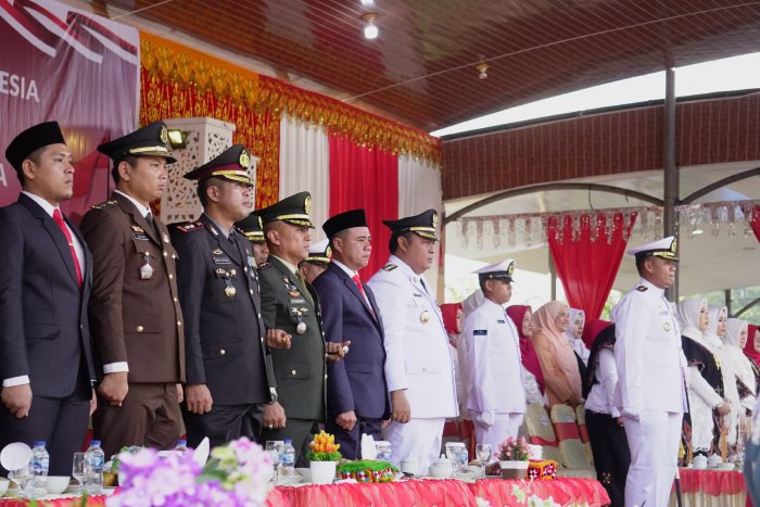 Upacara Penurunan Bendera HUT RI ke-79 di Simeulue Berlangsung Khidmat