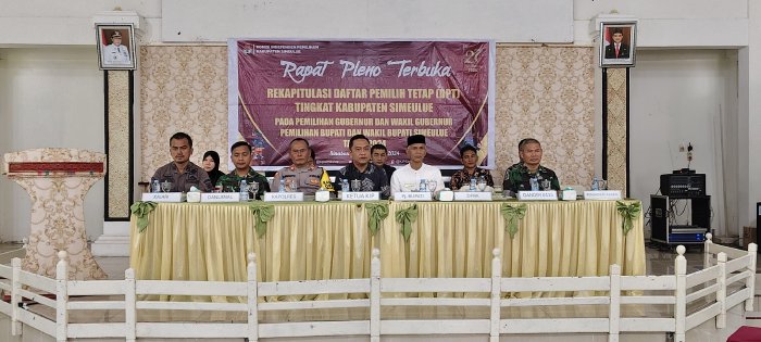 Asisten I Hadiri Rapat Pleno Terbuka Rekapitulasi DPT Tingkat Kabupaten SimeuluE