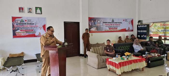 Pj Bupati Teuku Reza Fahlevi Buka Bakti Sosial Sunat Massal dan Donor Darah, Dalam Rangka HUT Ke-25 Simeulue