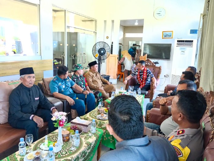 Lakukan Kunker, Kasdam IM Brigjen TNI Ayi Supriatna Sambangi Simeulue di Sambut Pj Teuku Reza Fahlevi