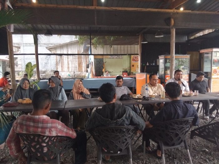 Pj Bupati Teuku Reza Fahlevi Silaturahmi dengan Tokoh Masyarakat Simeulue di Aceh Jaya