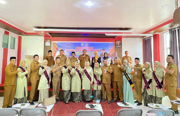 Pj Bupati Simeulue Hadiri Pengukuhan Bunda PAUD Kecamatan