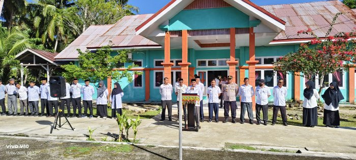 Wabup Simeulue Pimpin Apel Gabungan di Teupah Selatan Pasca Idul Adha